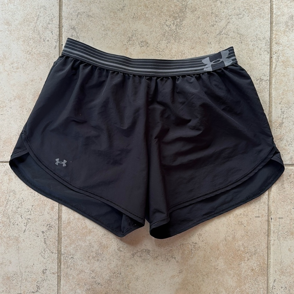 Under Armour Loose Running shorts
